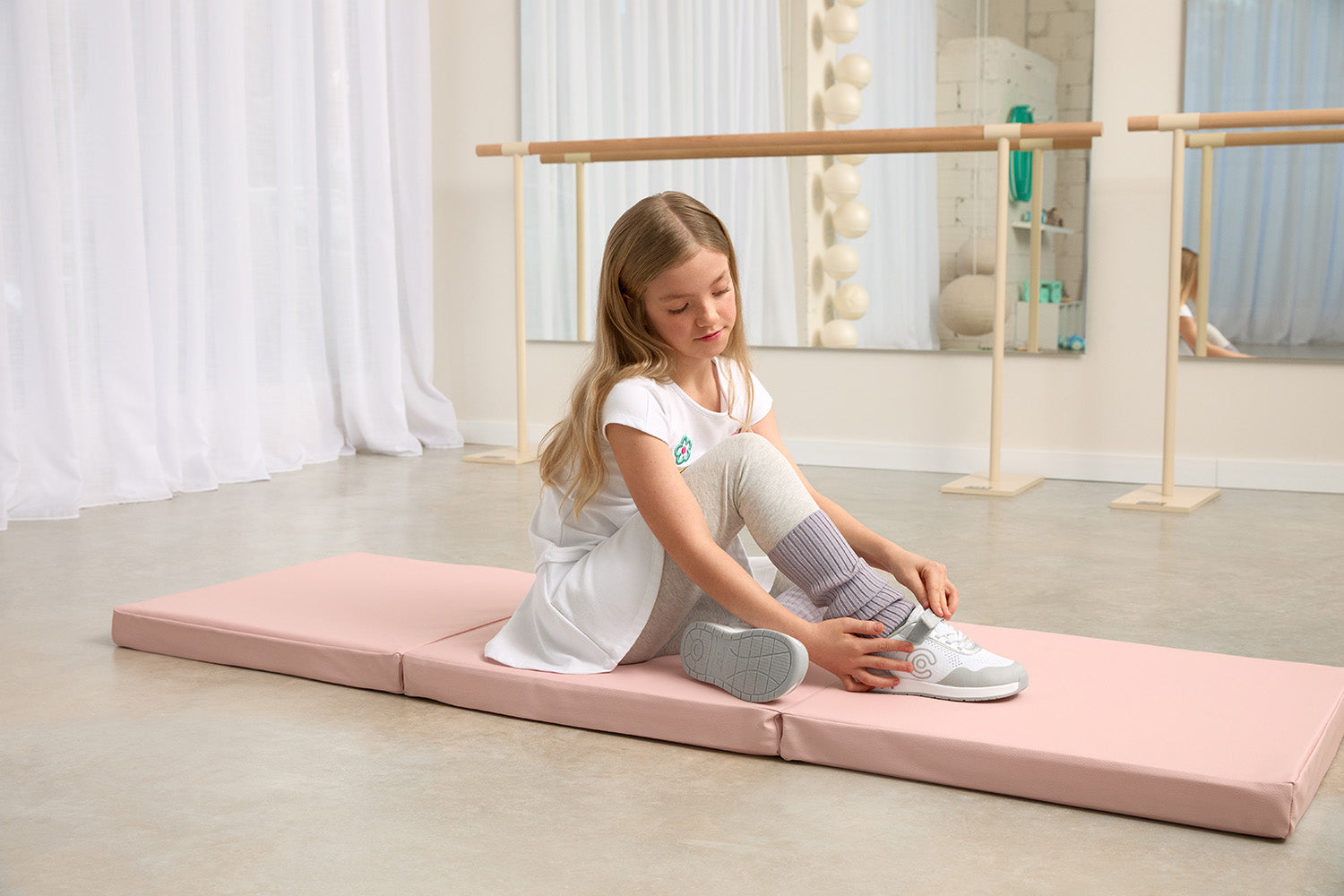 new collection of light-up barefoot sneakers