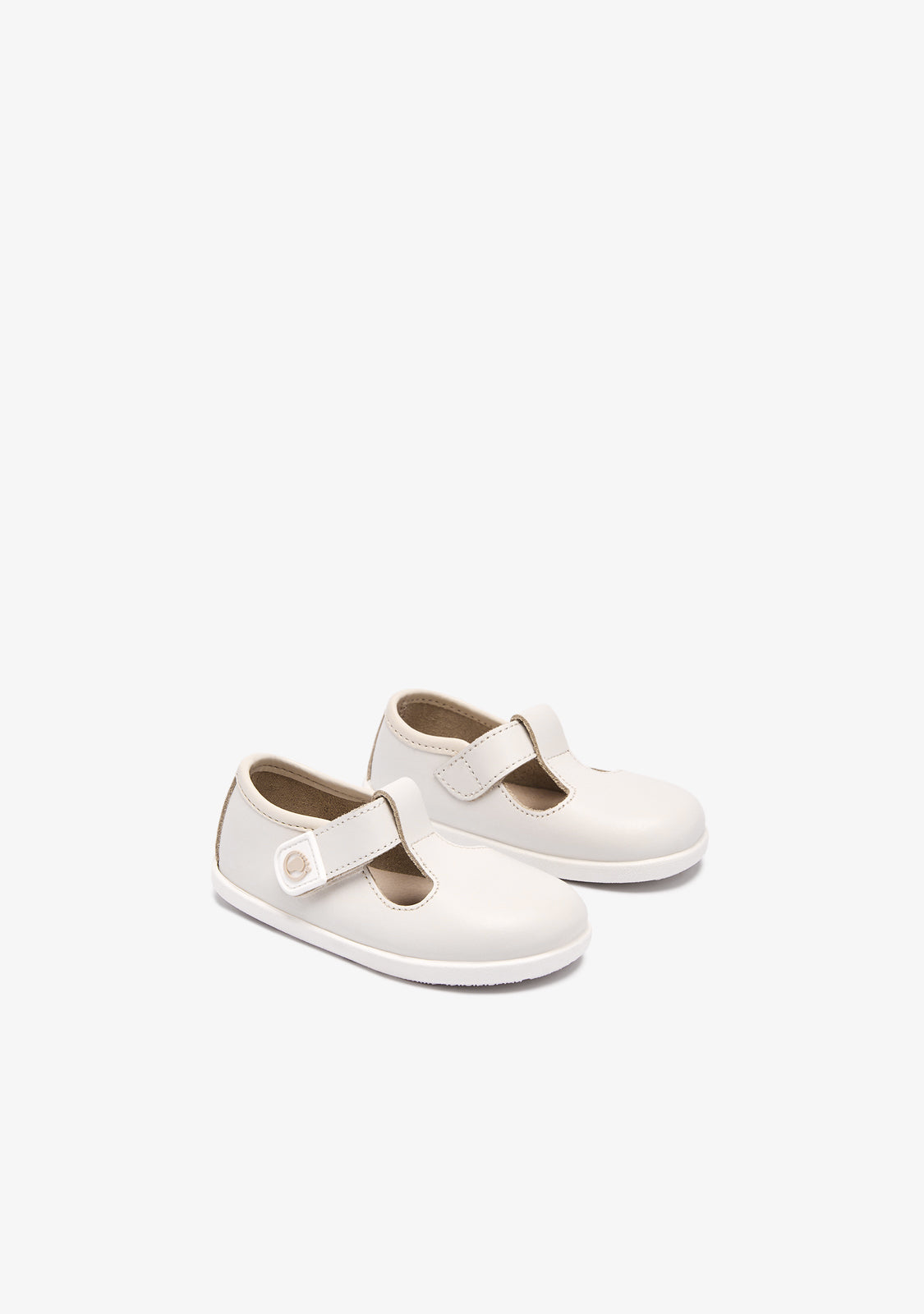 Baby´s Beige Barefoot Mary Janes