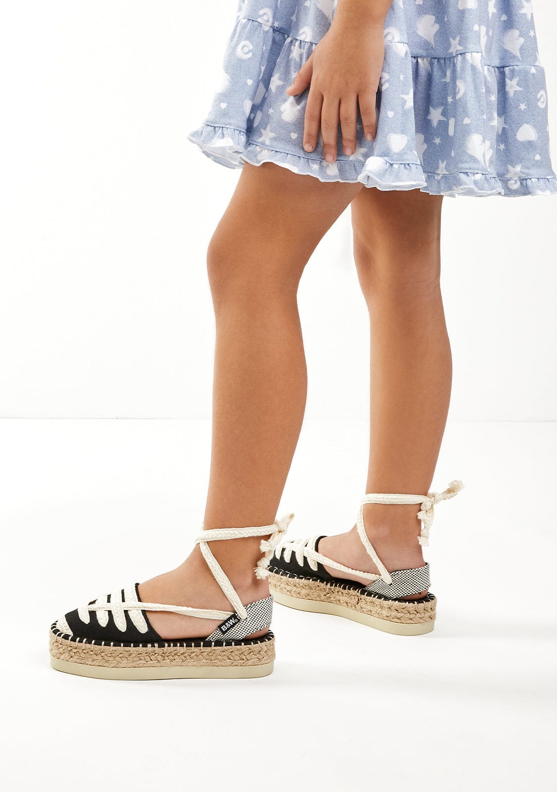 B&W JUNIOR TIRAS Black Straps Espadrilles B&W