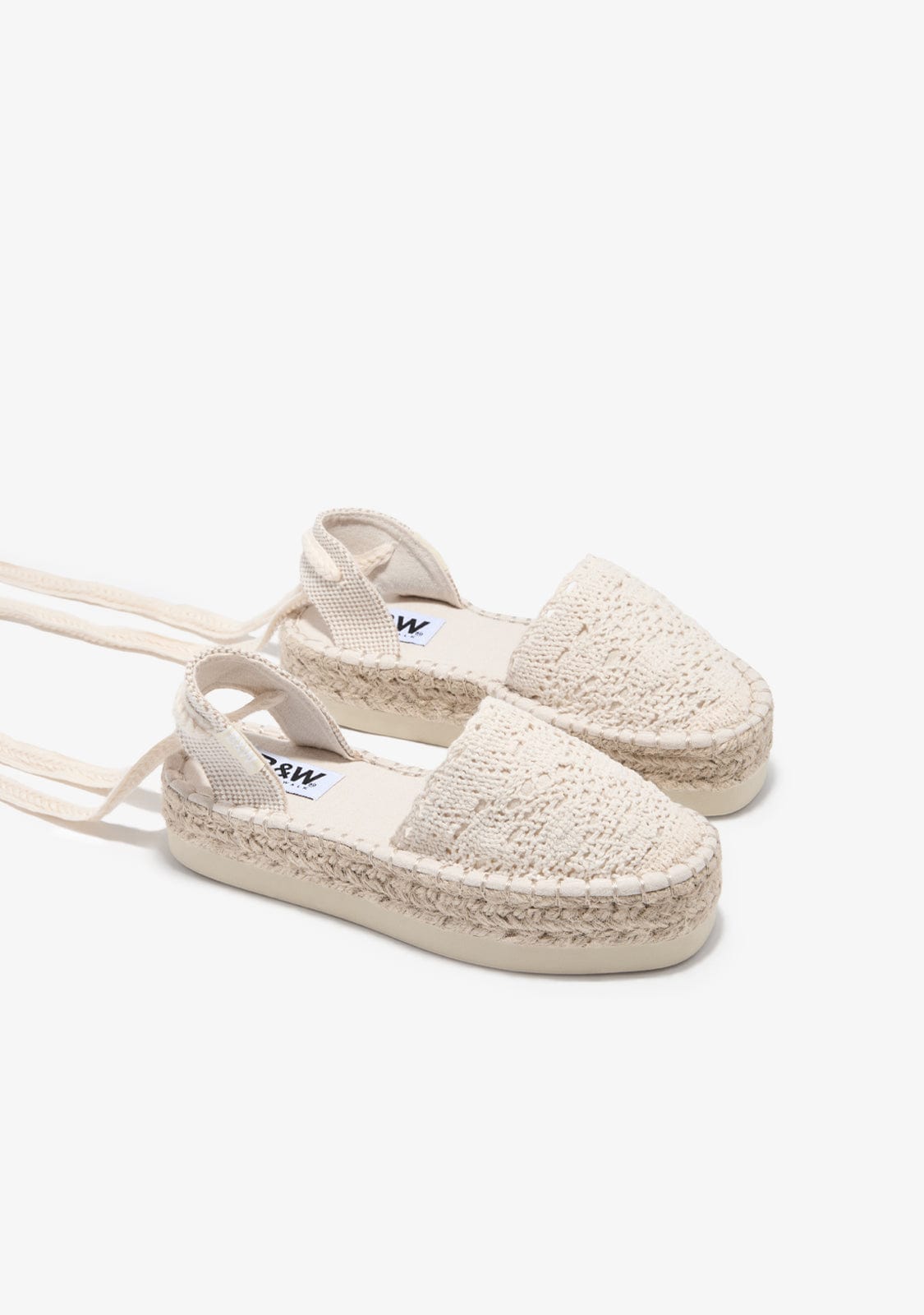 B&W JUNIOR TIRAS White Crochet Espadrilles B&W