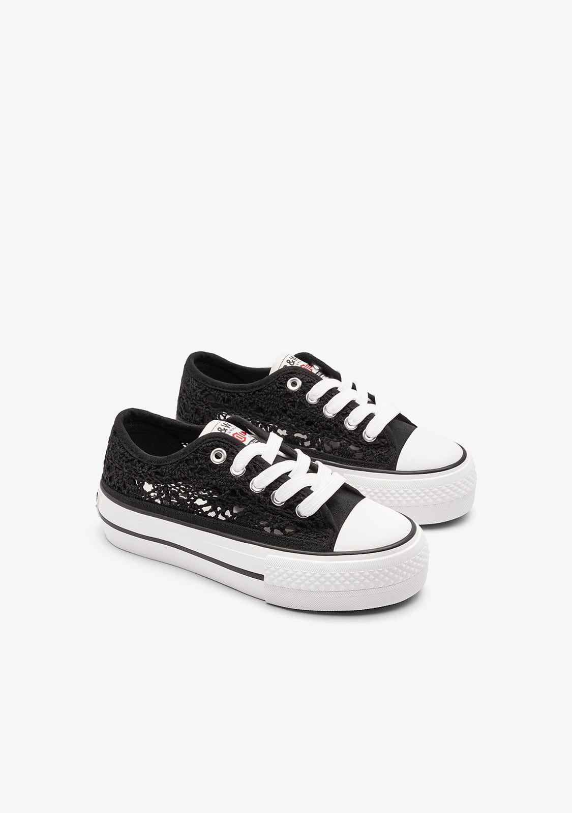 B&W JUNIOR ZAPATOS / SNEAKERS / BASKET Black Crochet Low Sneakers