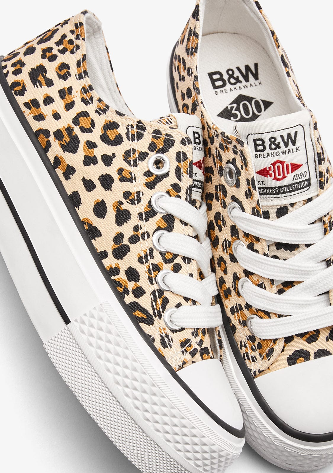 B&W JUNIOR ZAPATOS / SNEAKERS / BASKET Leo Basic Low Sneakers