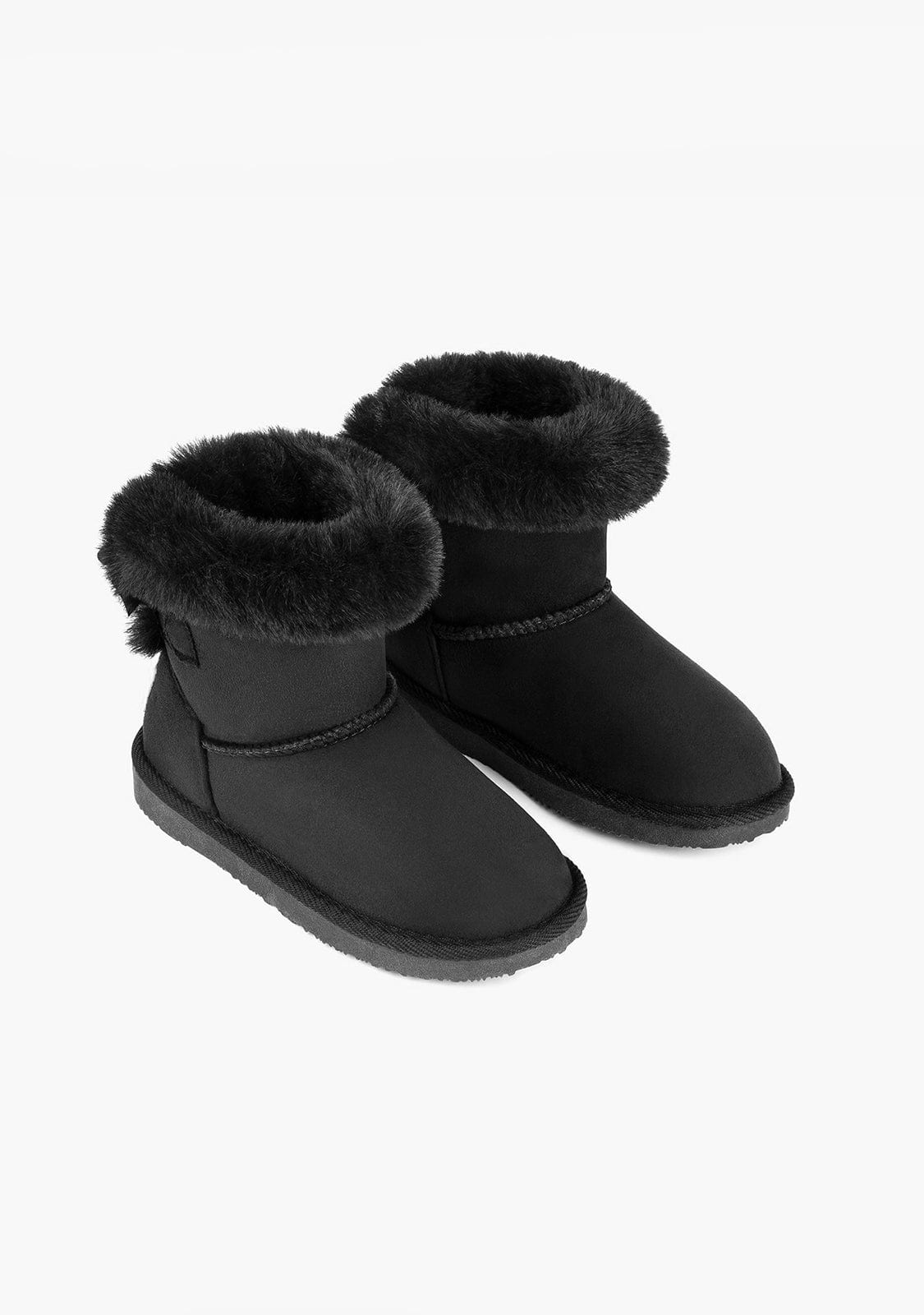 B & W Shoes Black Bow Australian Boots Water Repellent