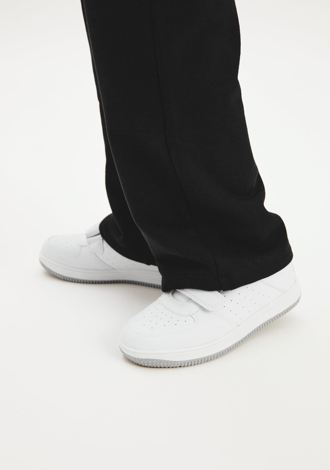 CONGUITOS ZAPATOS / COLEGIALES / TENNIS Unisex White / Grey Trainers