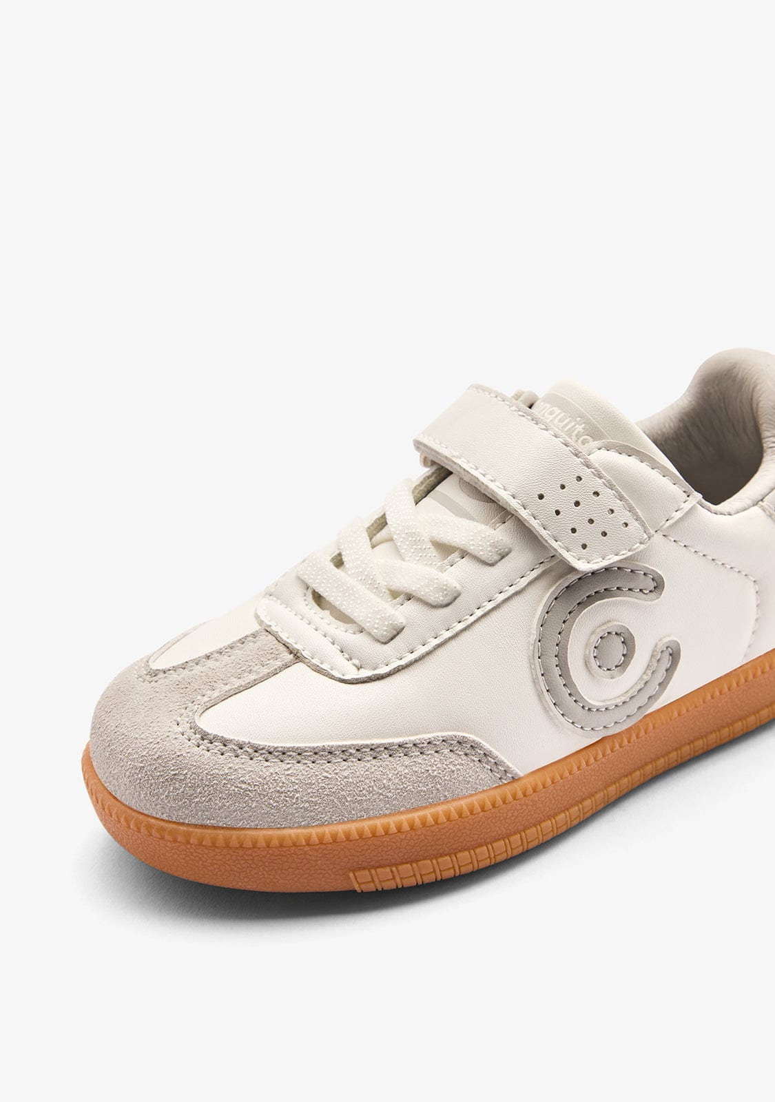 CONGUITOS ZAPATOS / SNEAKERS / JOGGING White Logo Casual Sneakers