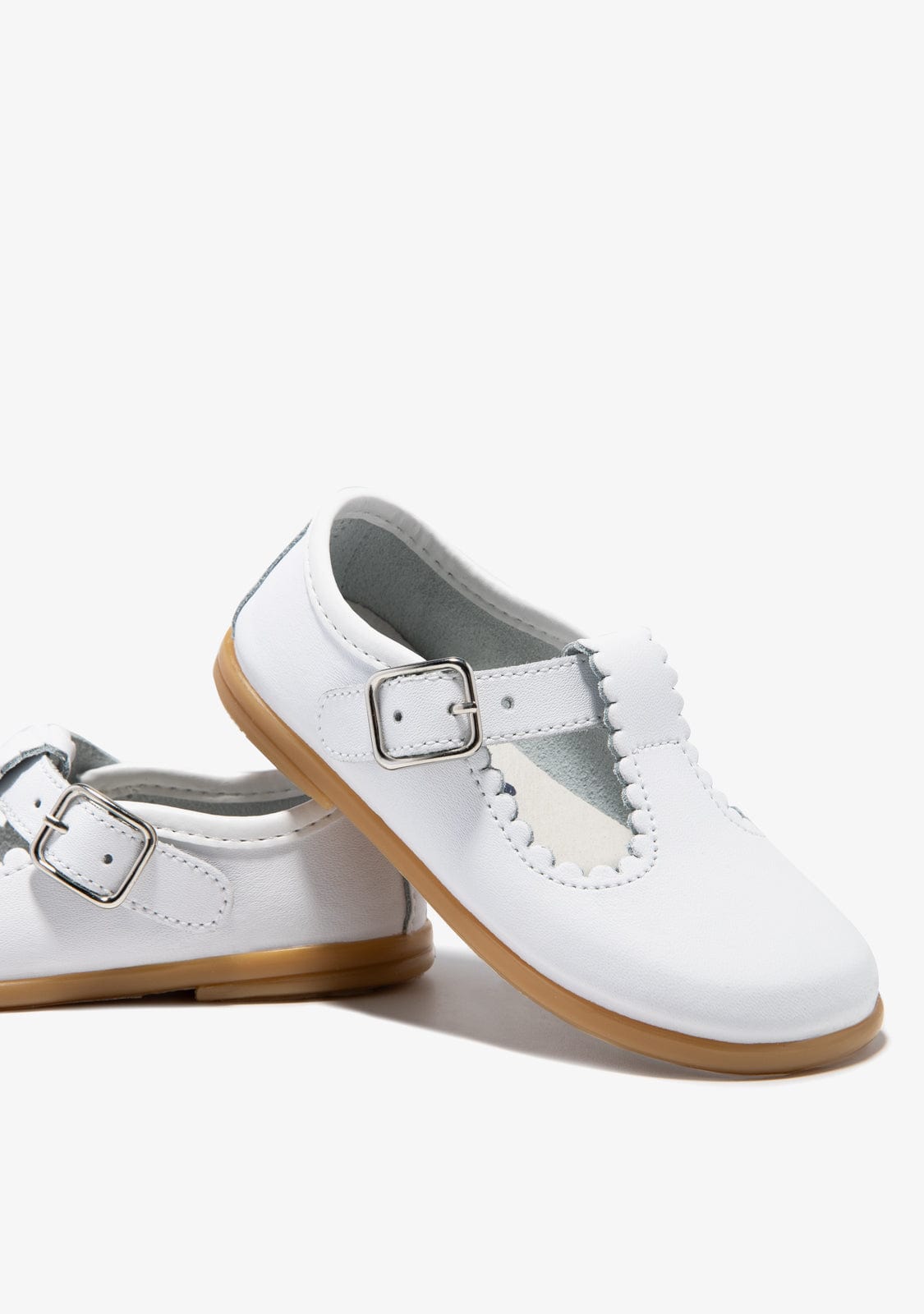 OSITO BAILARINAS Baby´s White Buckle Mary Janes