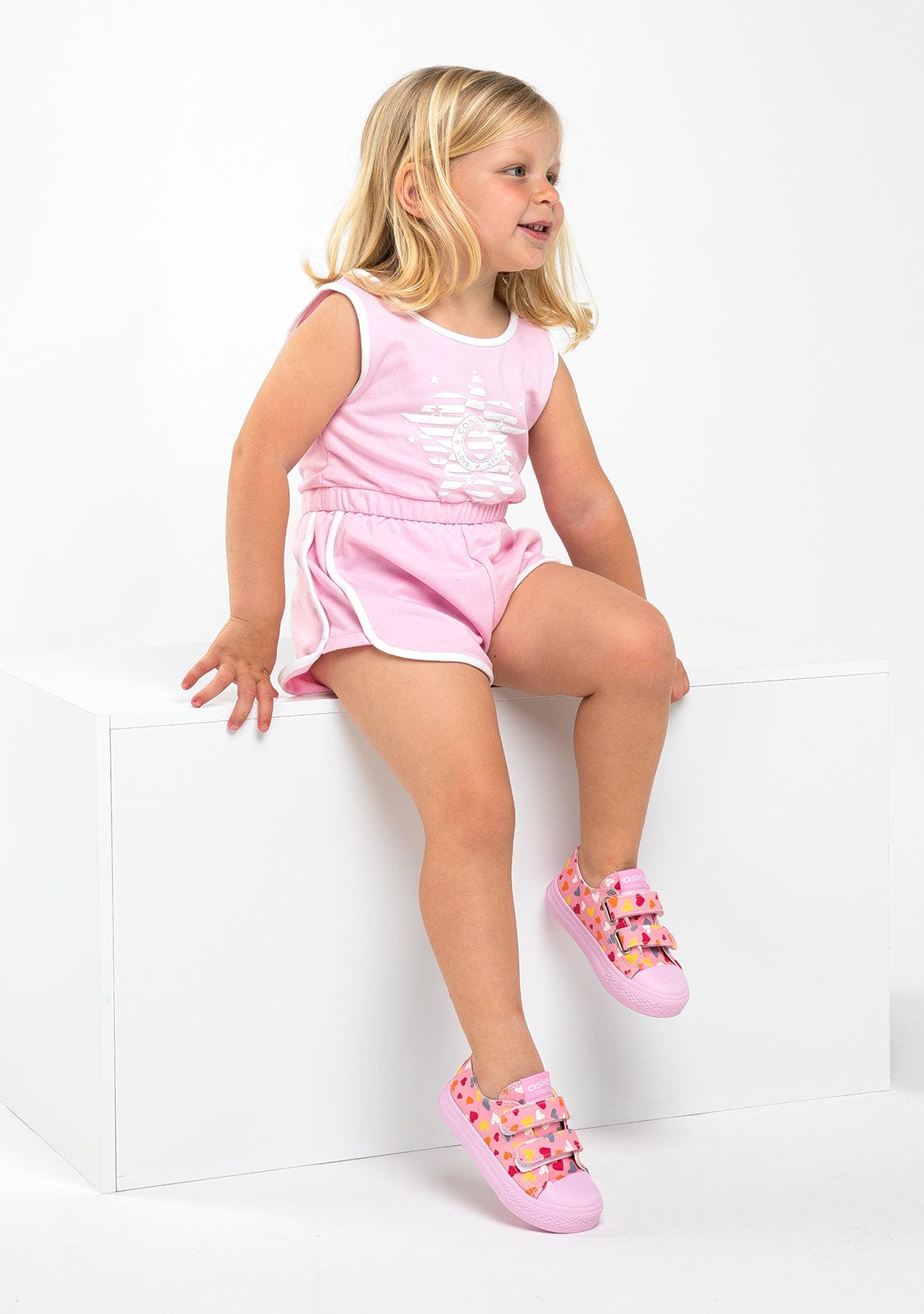 OSITO Shoes Baby's Pink Heart Sneakers Canvas