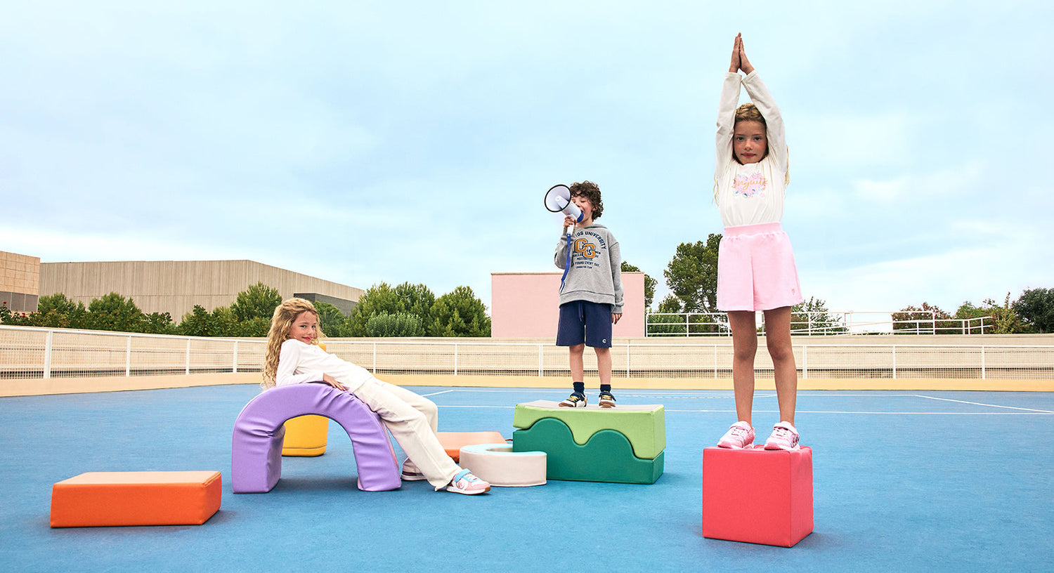 Shoe choice and materials that reduce blister risk