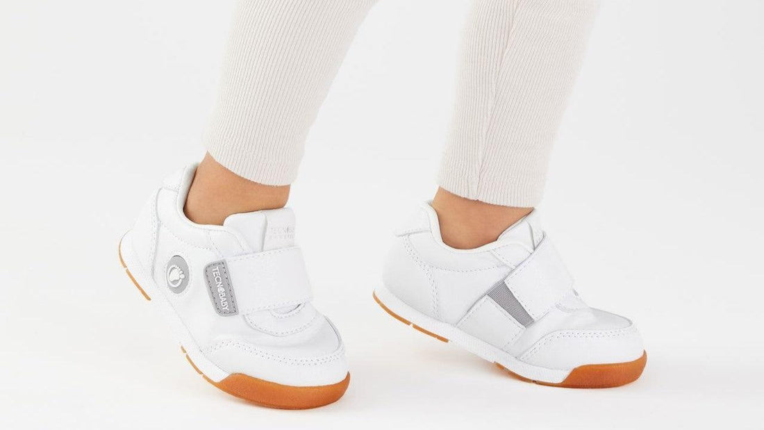 How to Remove Odour from Shoes