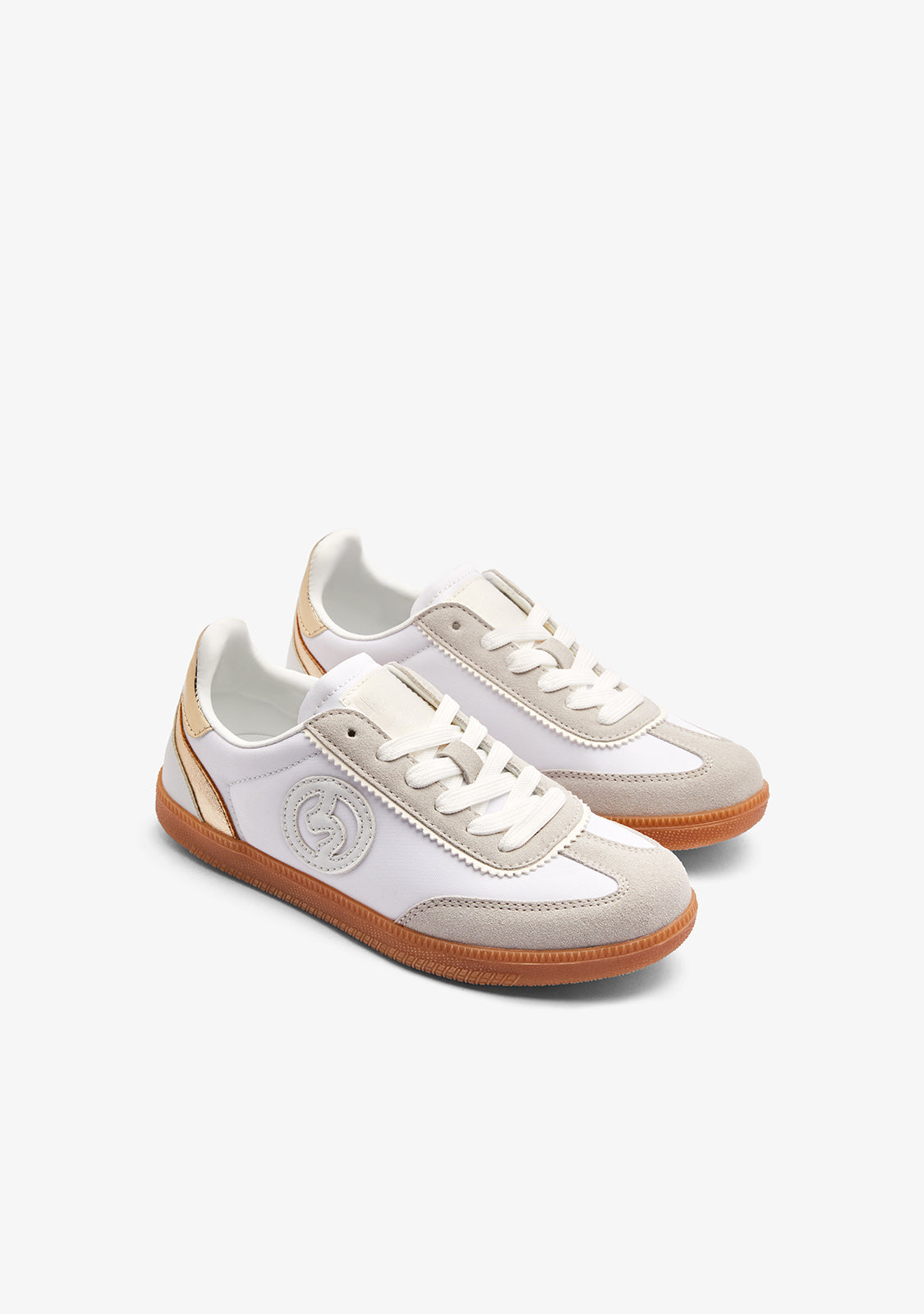 Sneakers con Lacci Bianchi