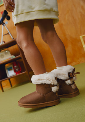 Tan Bow Fur Australian Boots Water Repellent B&W