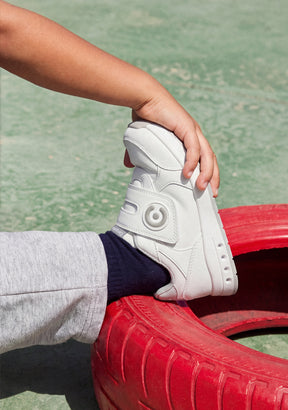 Barefoot Sneakers White Goflex Conguitos