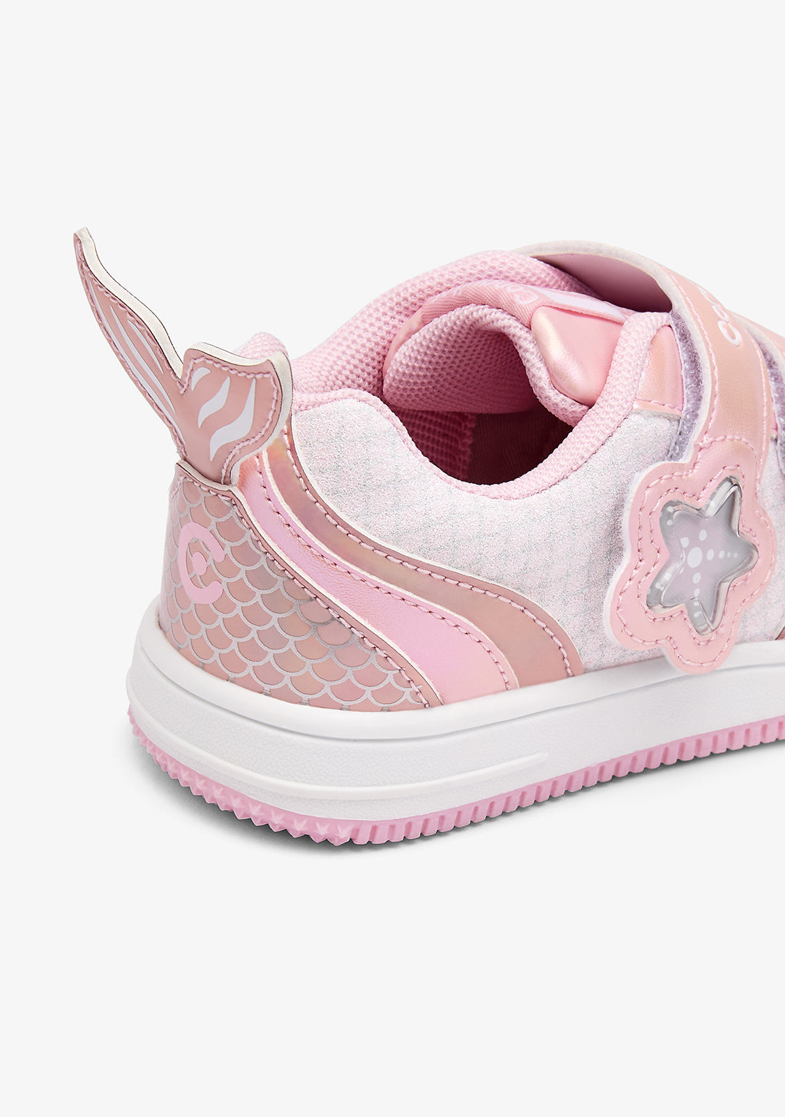 Scarpe da ginnastica leggere con stelle glitterate