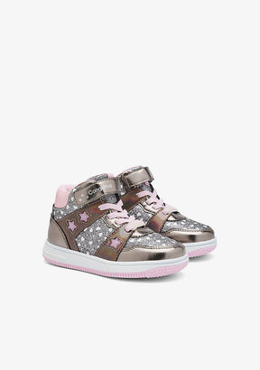 High-Cut-Sneaker mit leuchtendem Zinn