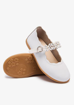 Sabrinas Brancas Borboleta Recortada