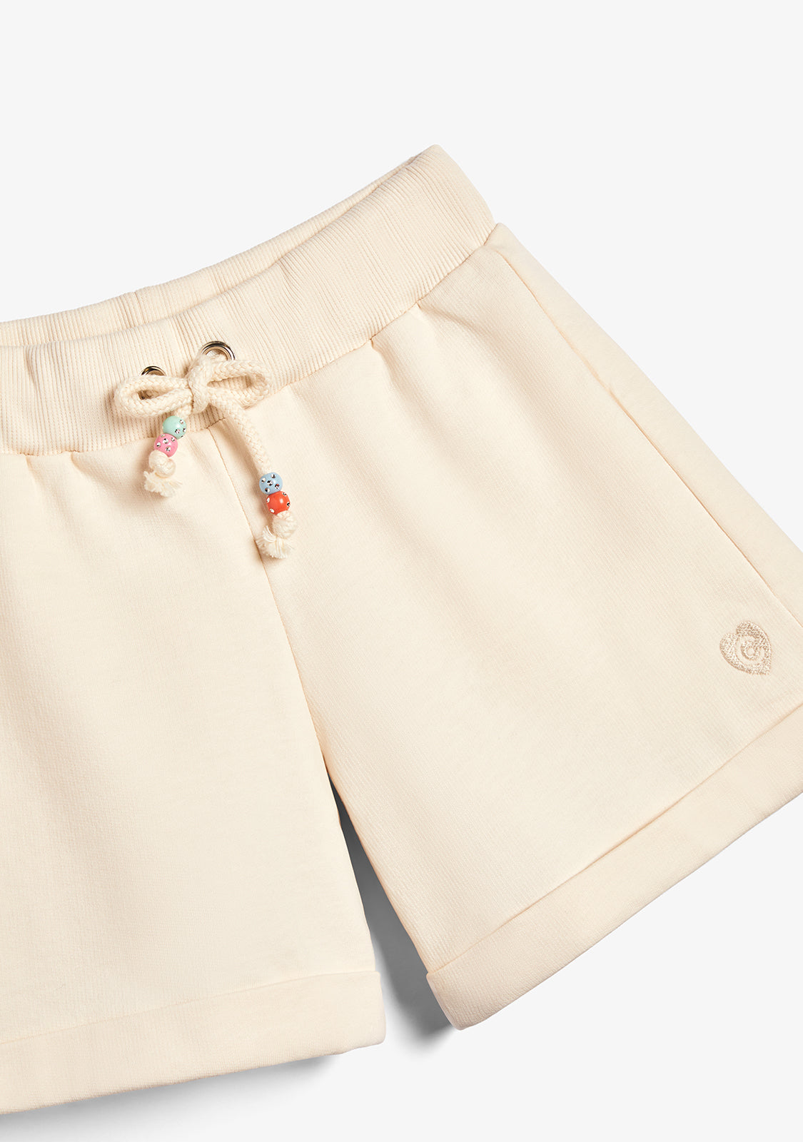 Beige Shorts mit Perlen