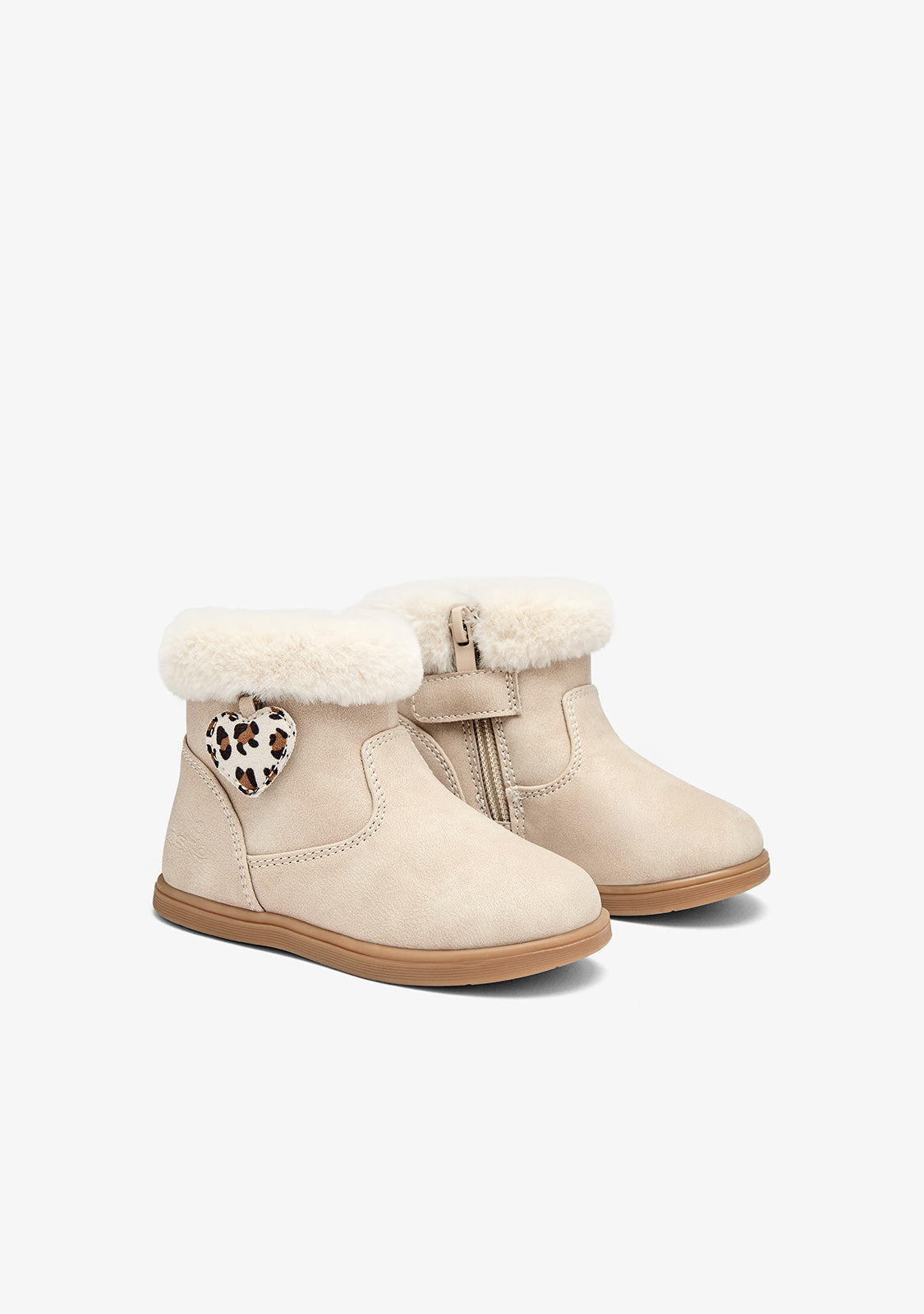 Beige Baby Boots with Leopard Heart