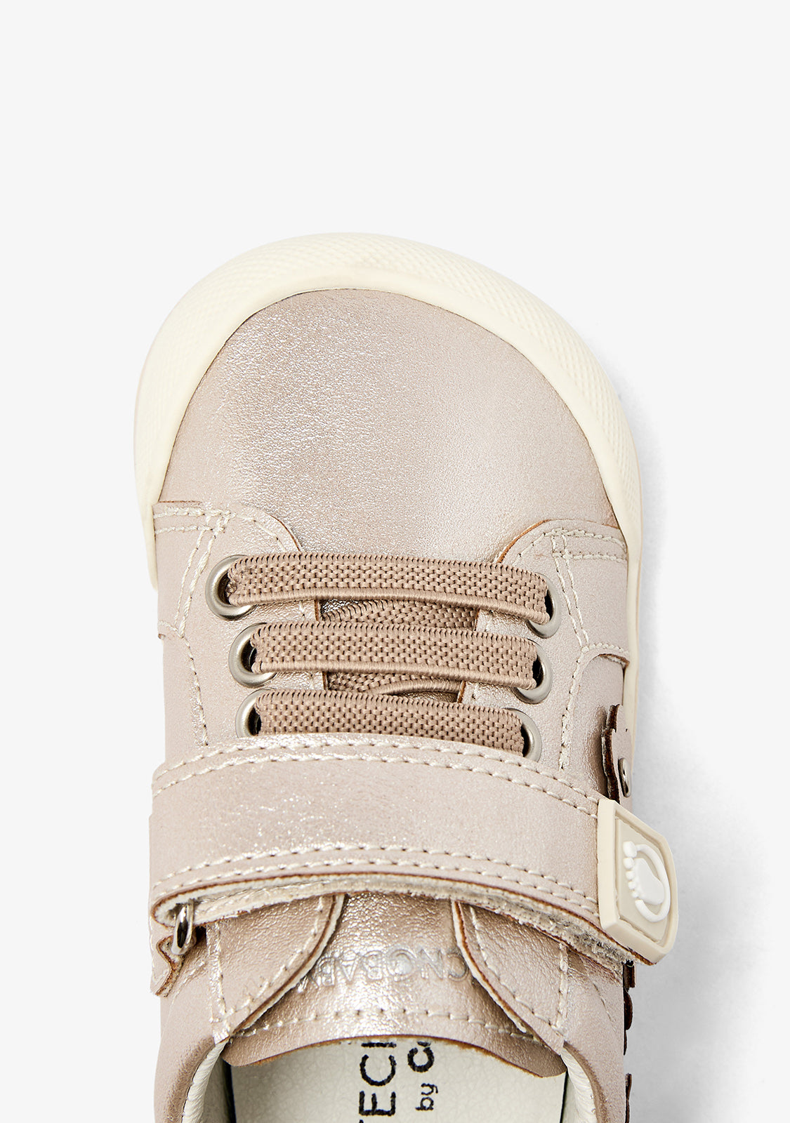 Goldene Barefoot-Sneaker mit Blumen