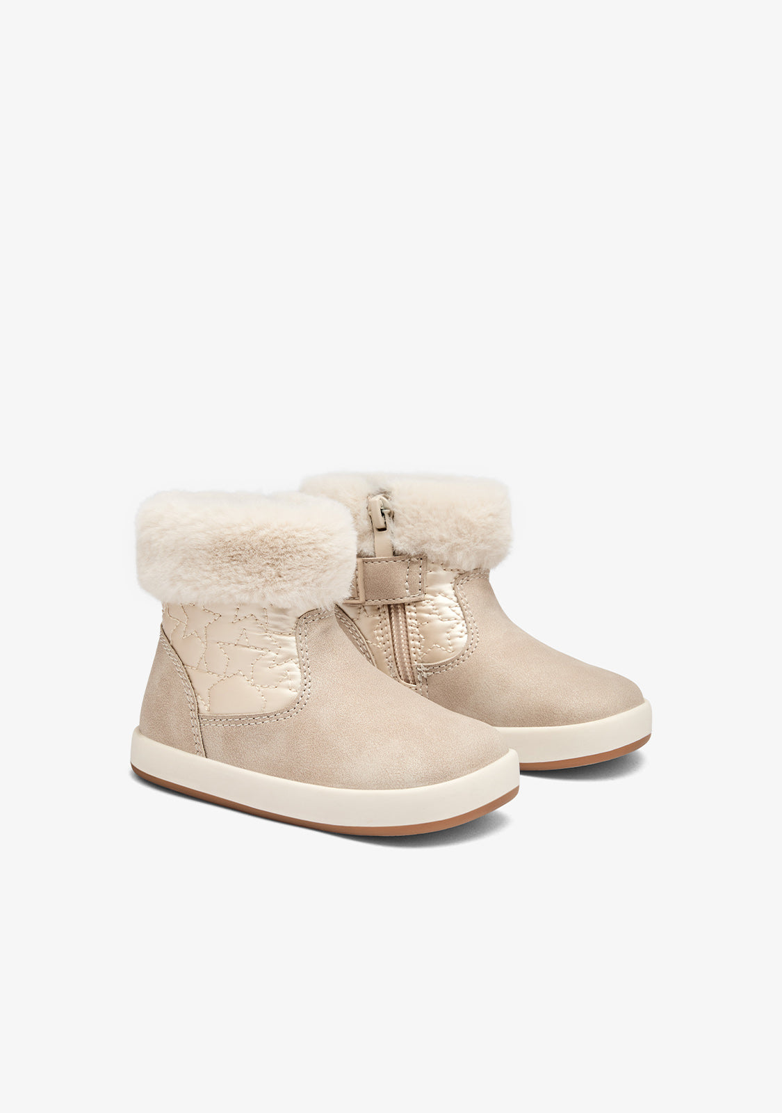 Botas barefoot bege com pelo e estrelas