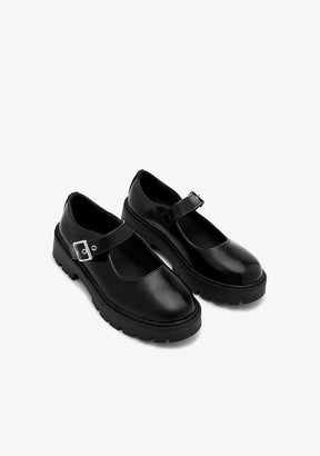 B&W JUNIOR ZAPATOS / MERCEDITAS Black Buckle Loafers B&W