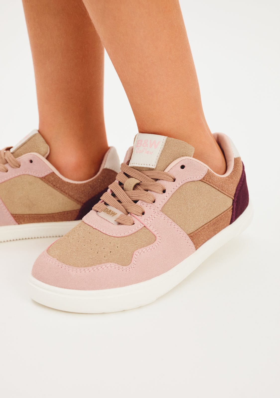 B&W JUNIOR ZAPATOS / SNEAKERS / BASKET Multi Beige Goflex Respectful Microsuede Sneakers