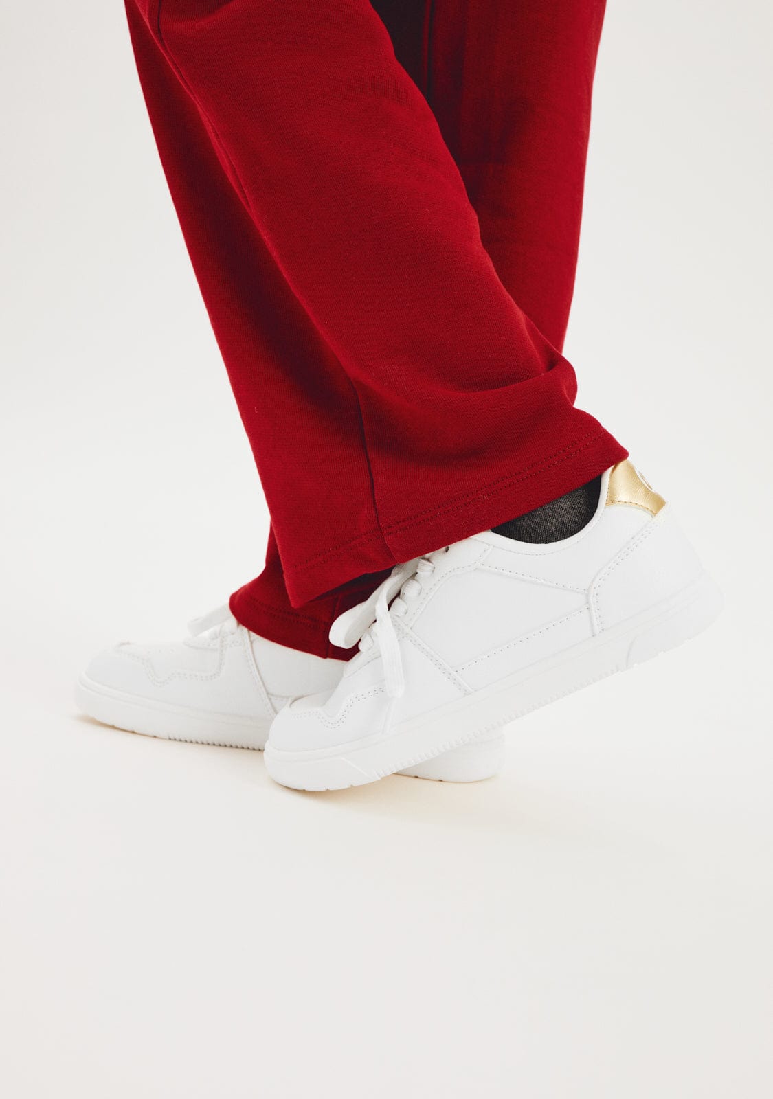 B&W JUNIOR ZAPATOS / SNEAKERS / BASKET White Goflex Respectful Low Sneakers