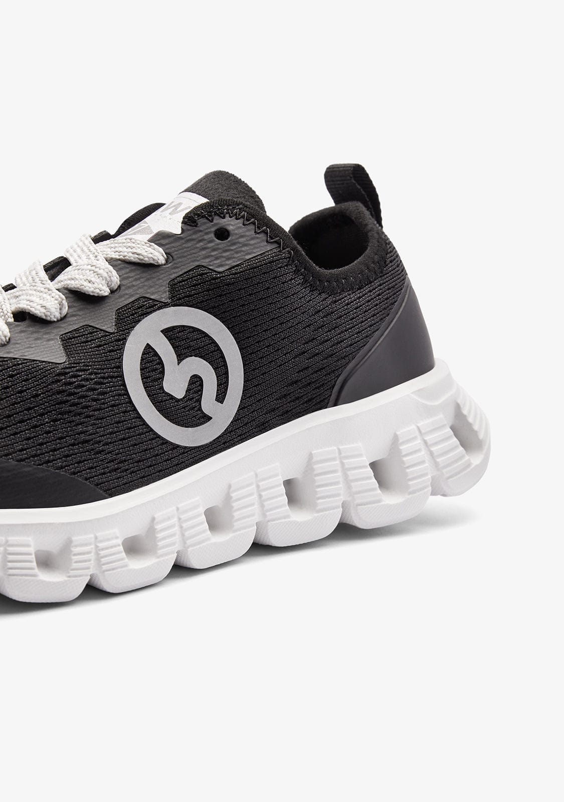 B&W JUNIOR ZAPATOS / SNEAKERS / JOGGING Black Mesh Sneakers
