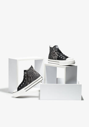 B & W Shoes Black Zebra Platform Hi-Top Sneakers Glitter