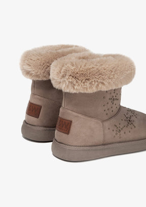 B & W Shoes Taupe Snow B&W Australian Boots