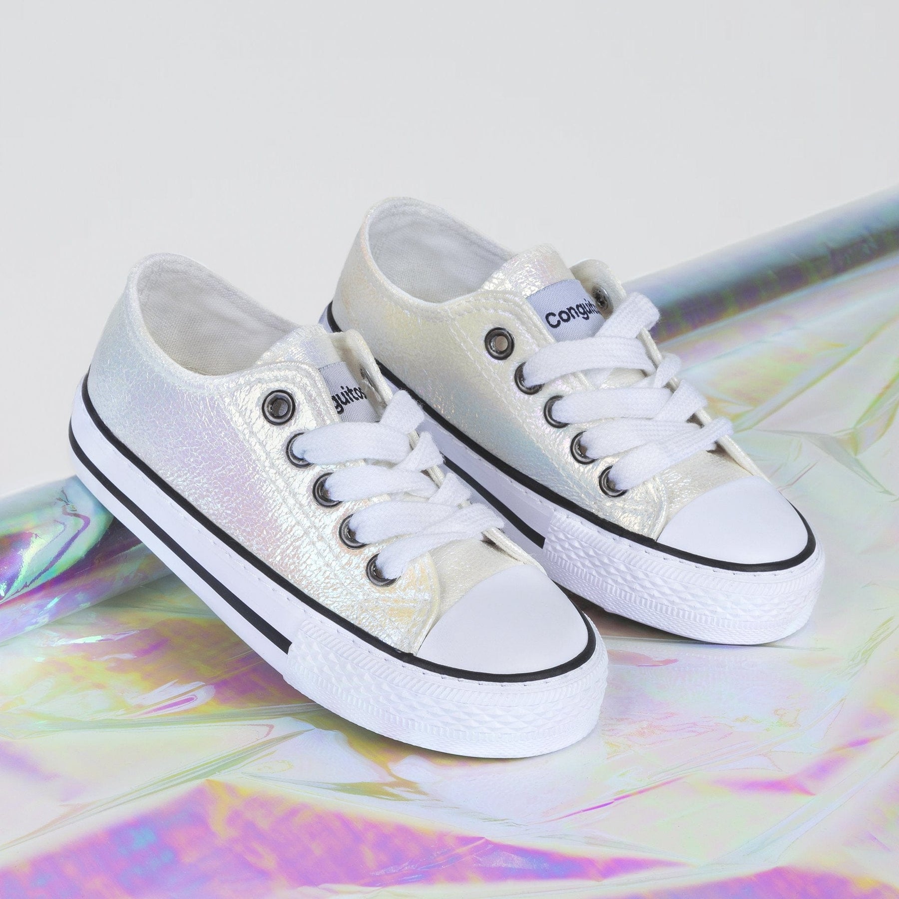 CONGUITOS Shoes Girl's White Iridescent Sneakers