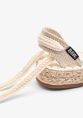 CONGUITOS ZAPATOS / ALPARGATAS White Basic Espadrilles