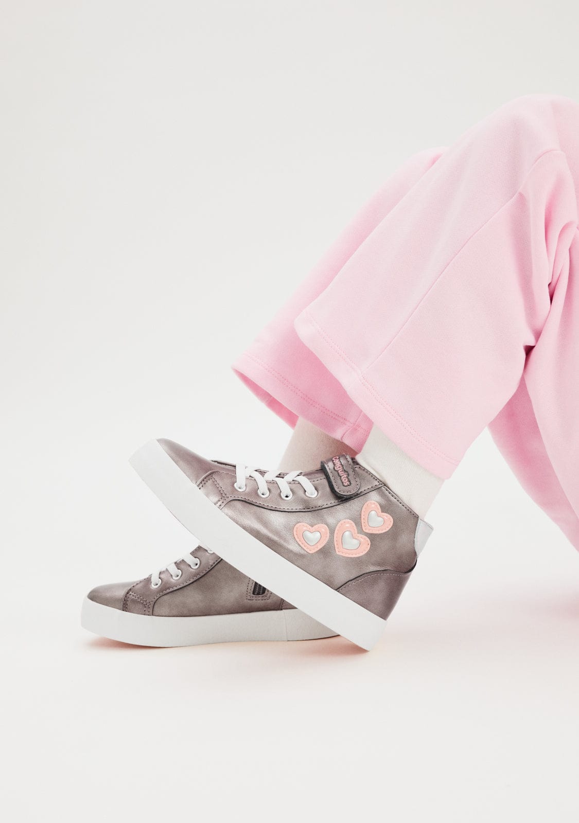 CONGUITOS ZAPATOS / SNEAKERS / BASKET Silver Hearts High Strap Sneakers