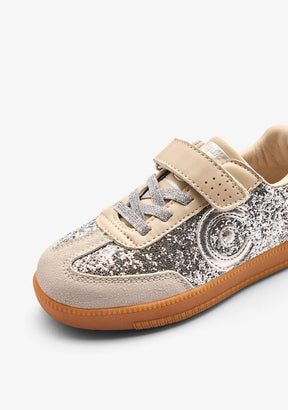CONGUITOS ZAPATOS / SNEAKERS / JOGGING Silver Logo Casual Sneakers