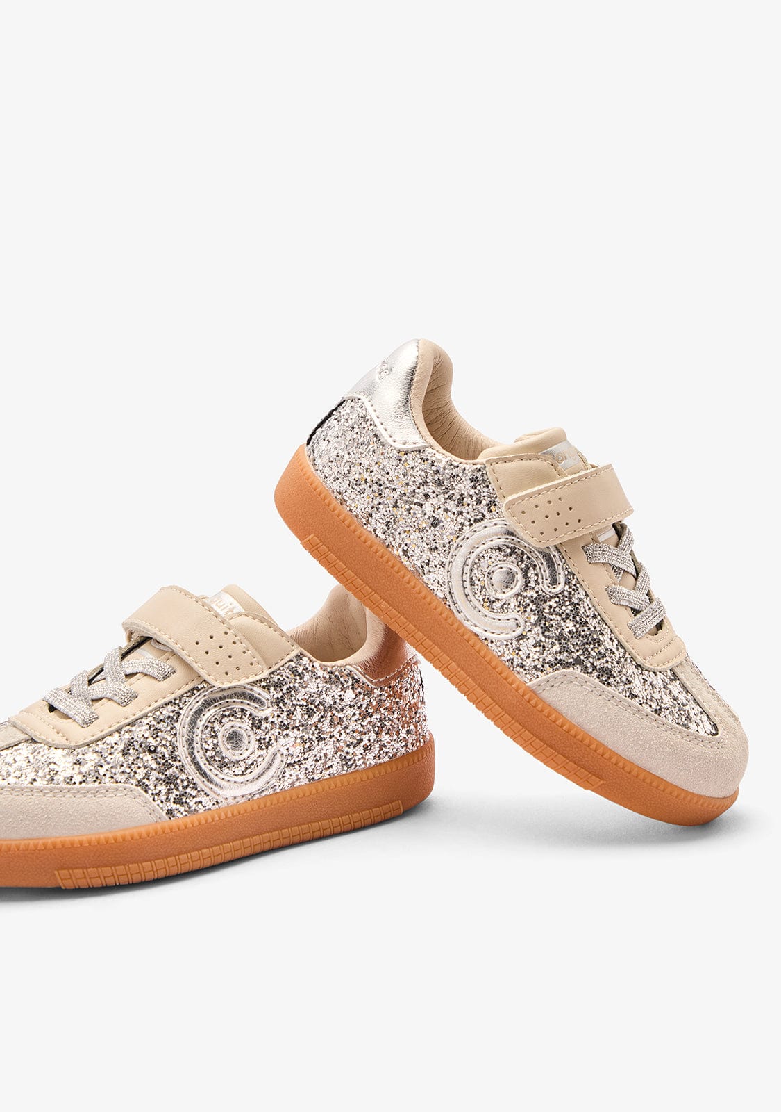 CONGUITOS ZAPATOS / SNEAKERS / JOGGING Silver Logo Casual Sneakers