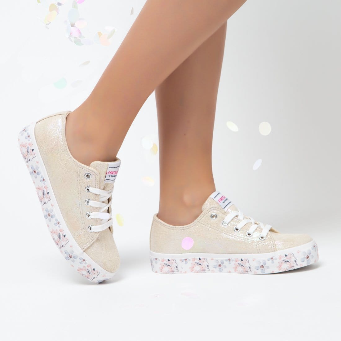 FRESAS CON NATA Shoes Girl's Metallic White Flowers Sneakers