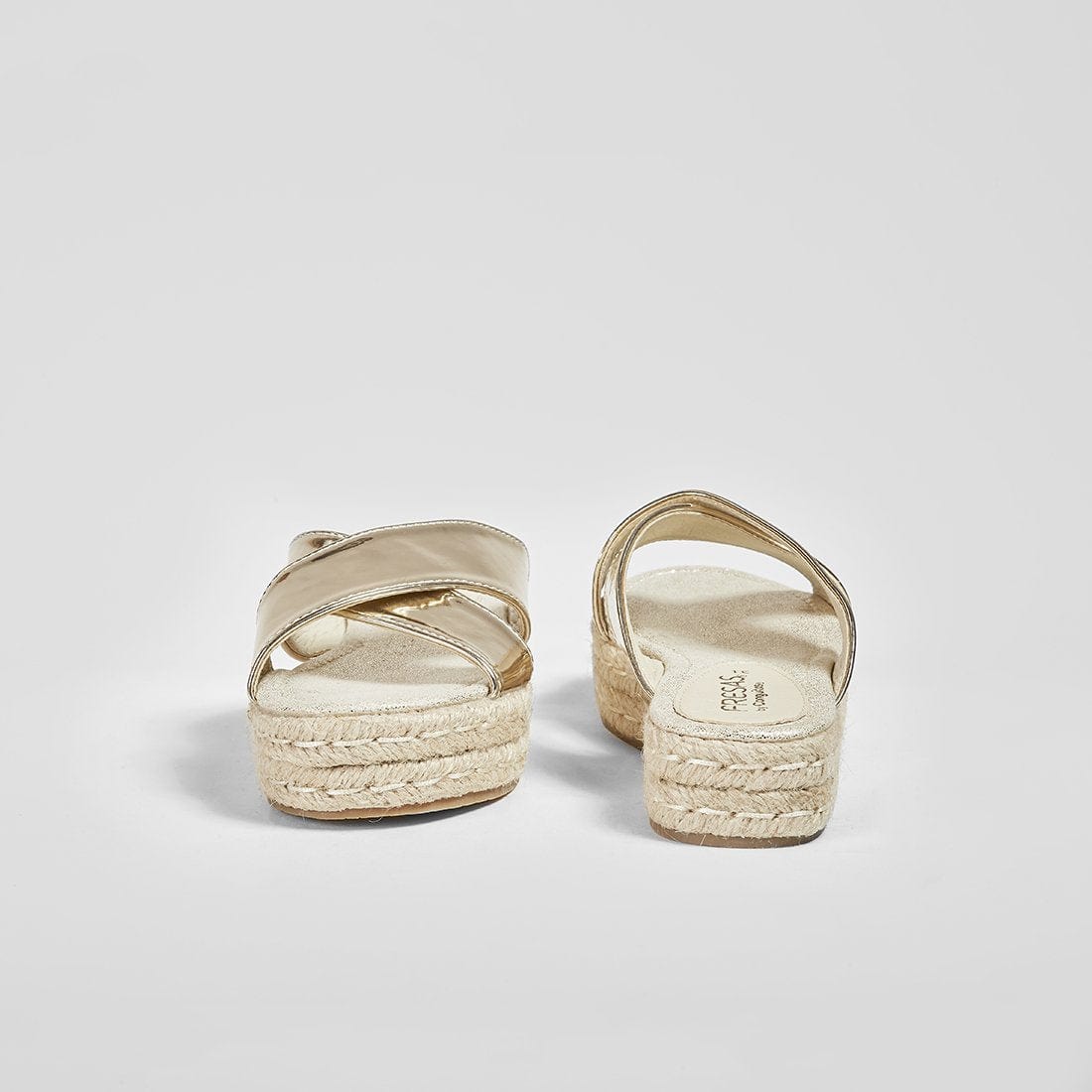 FRESAS CON NATA Shoes Girl's Platinum Straps Crossed Mirror Sandals
