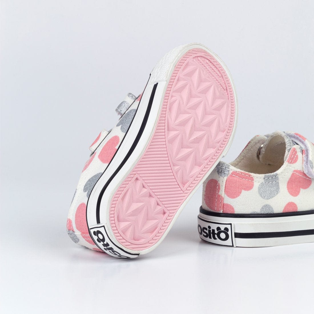 OSITO Shoes Baby's Hearts White Canvas Sneakers