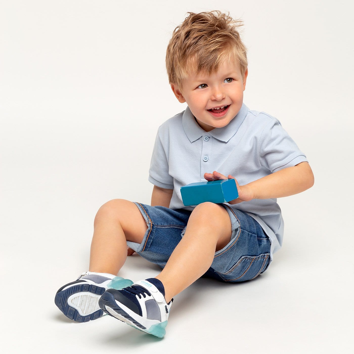 OSITO Shoes Baby's Navy Sneakers with Lights