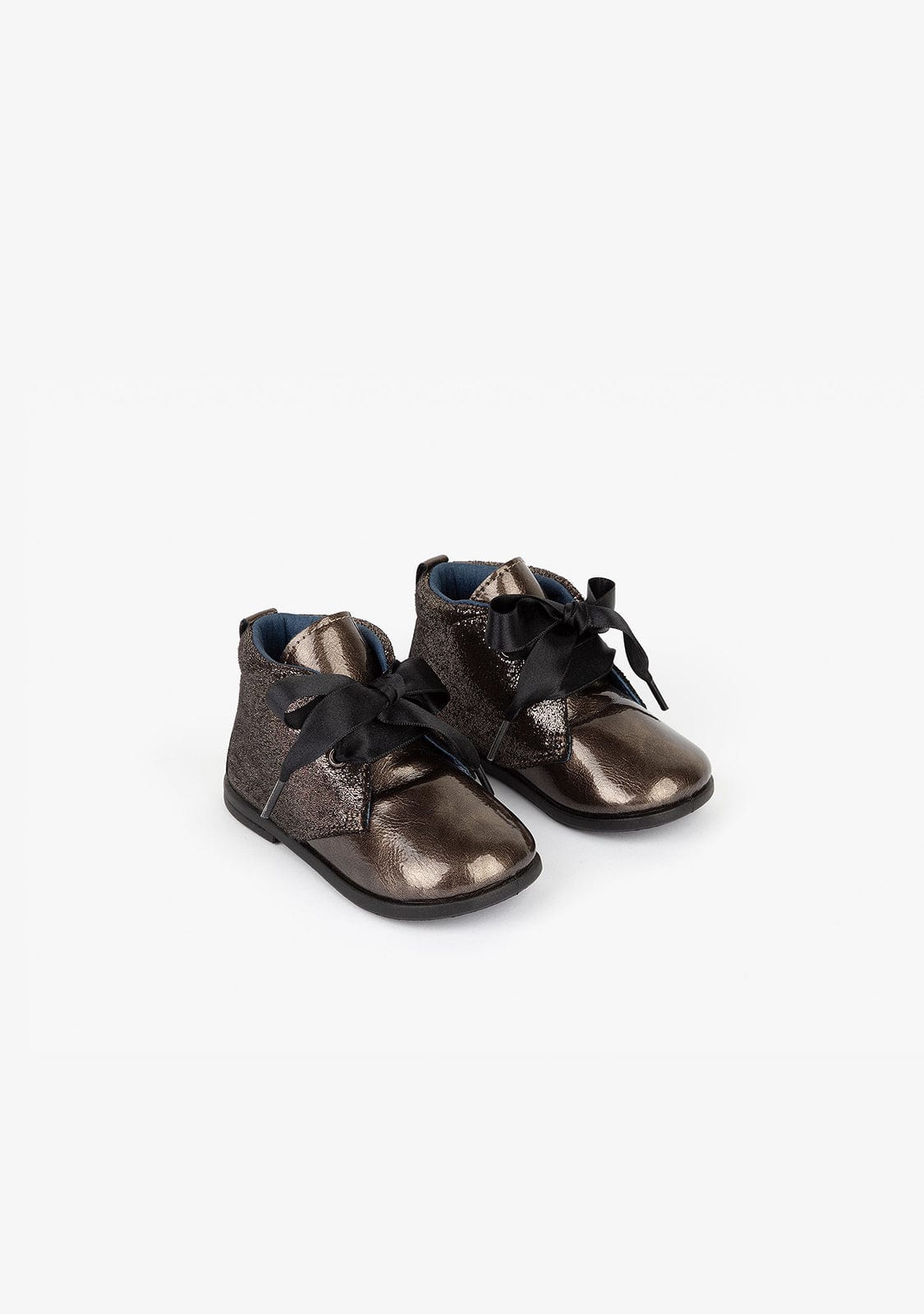 OSITO Shoes Baby's Titanium Patent Leather Booties