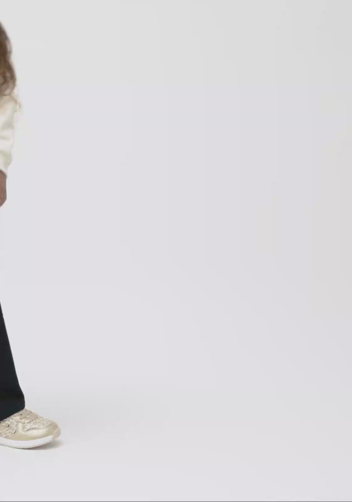 Carregar vídeo: Sapatilhas Barefoot luminosas Leopardo Douradas