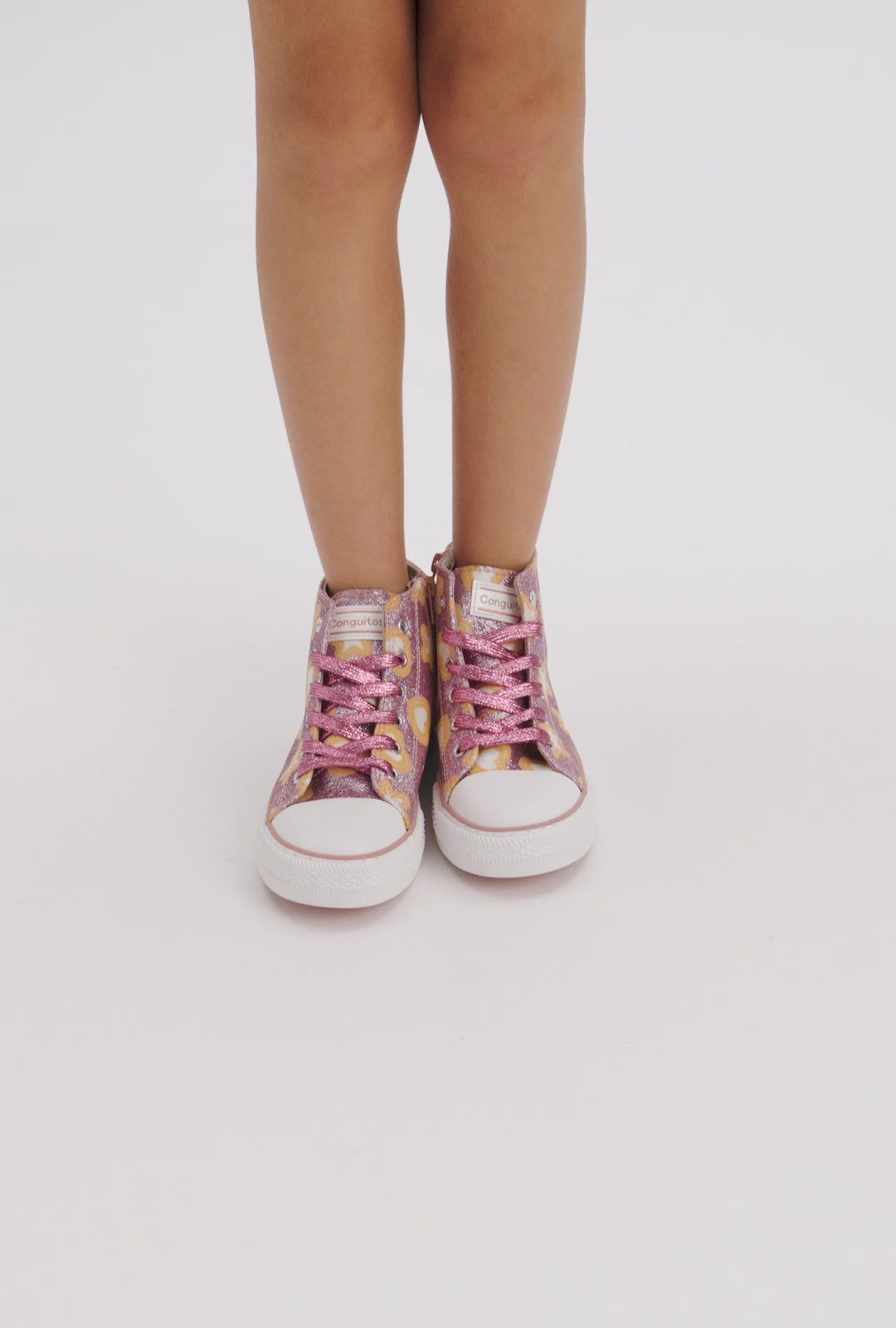 Cargar video: Zapatillas Altas Brillo en la Oscuridad Rosas
