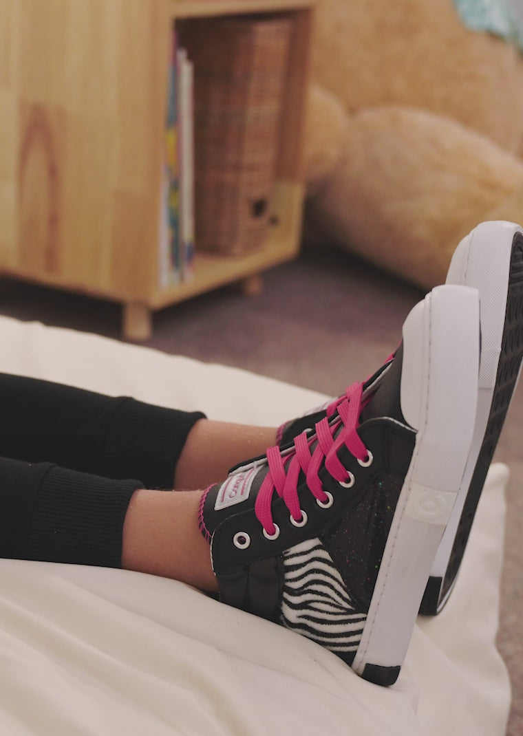 Video laden: Zebra High Top Turnschuhe Schwarz