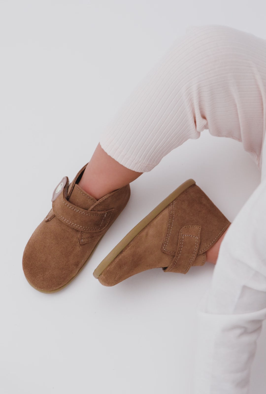 Load video: Taupe Barefoot Suede Safari Boots