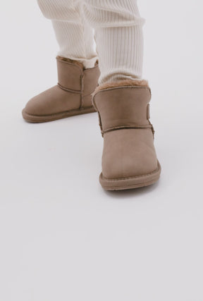 Taupe Respektvolle Australische Stiefel