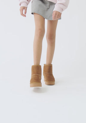 Bota Australiana Alto Marrom