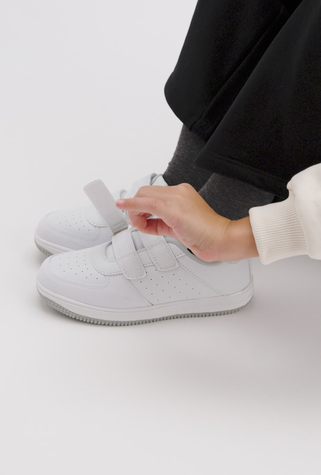 Load video: Unisex White / Grey Trainers