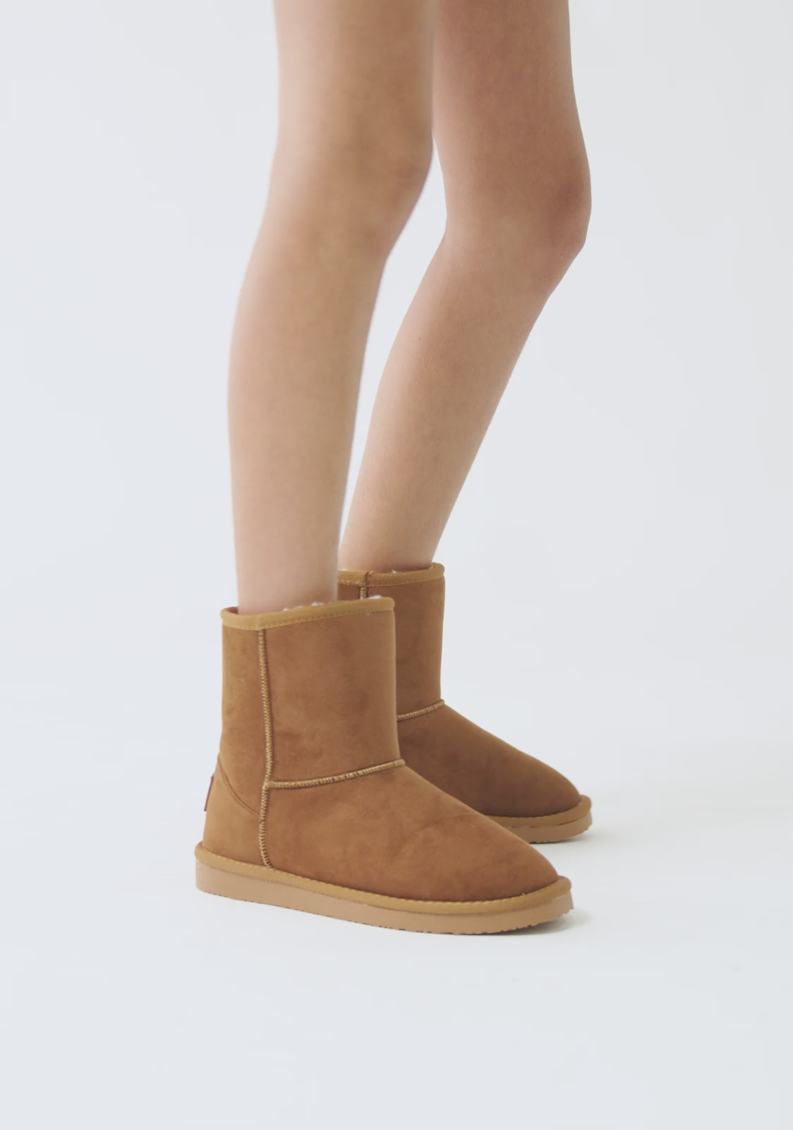 Video laden: Braune Australian Boots