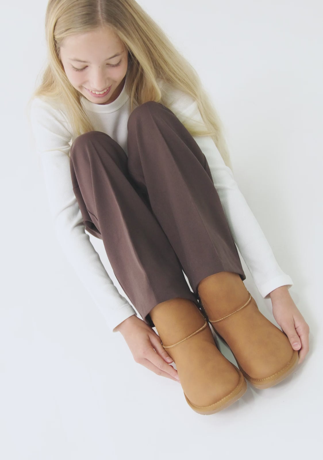 Charger la vidéo : Bottes Australiennes Goflex Tan