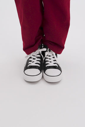 Baskets de base noires de base