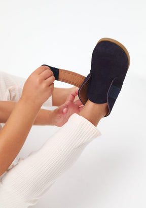 TECNOBABY ZAPATOS / BOTAS Y BOTINES / SAFARI Navy Respectful Suede Safari Boots
